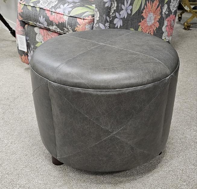 A round Chair